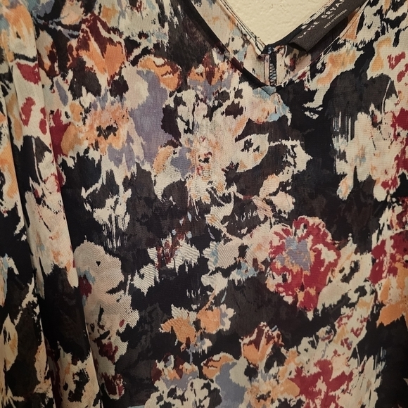 Lane Bryant  Floral Plus Size Tank Top - Picture 3 of 8